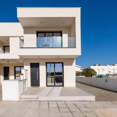 Vilă Quattro Rise Paralimni