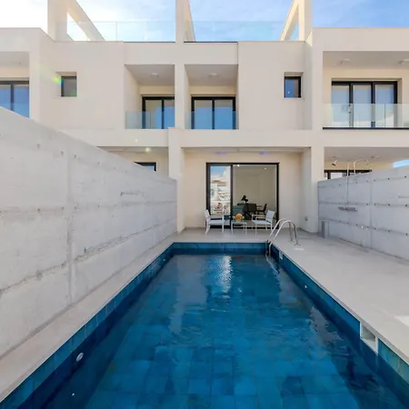 Quattro Rise Вилла Паралимни